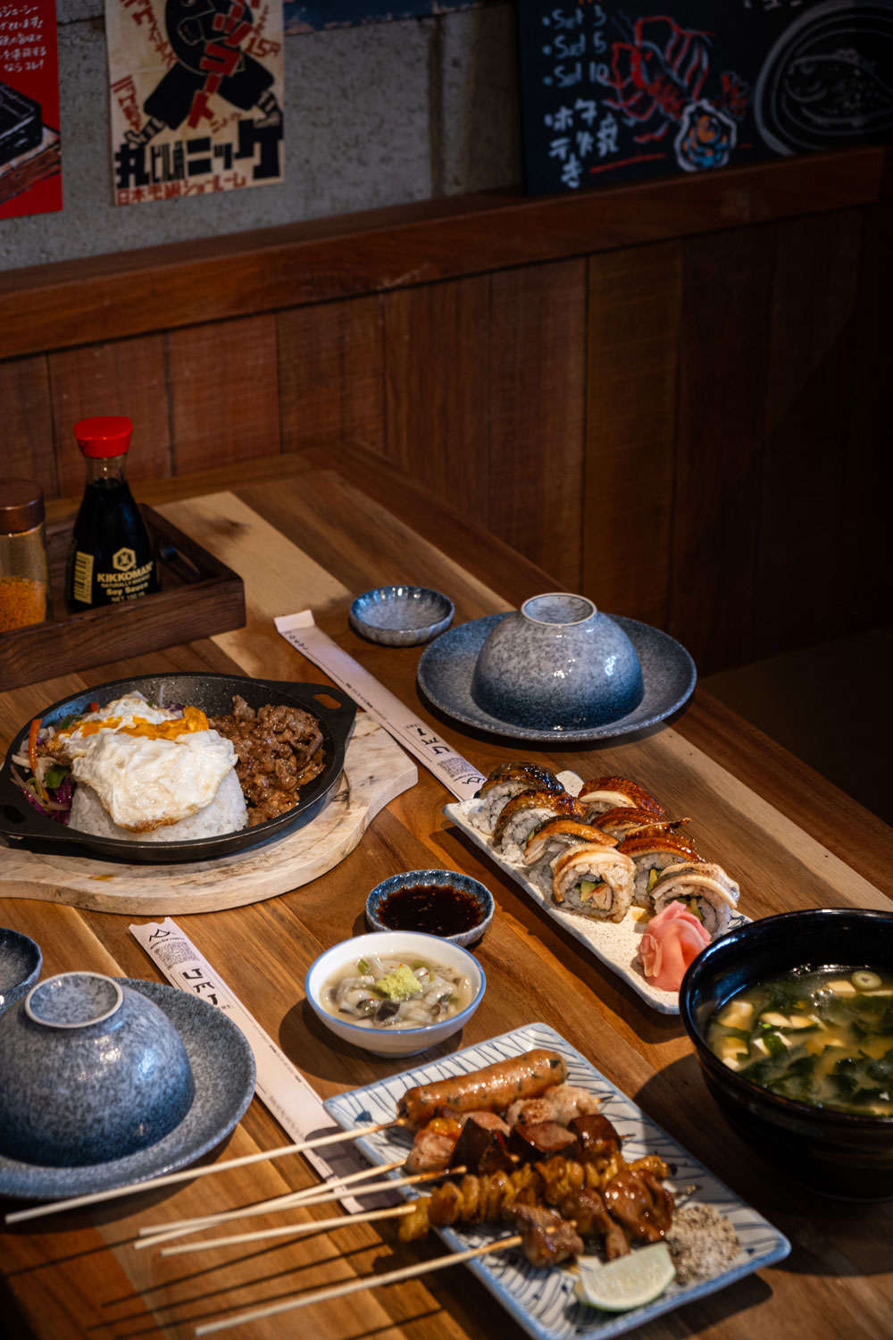 Thực đơn mùa mới: Sashimi cá hồi tươi mỗi ngày